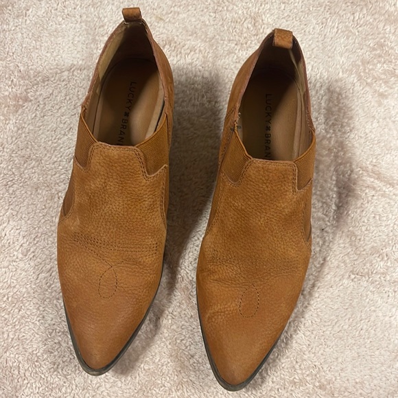 LUCKY BRAND JOELLE WESTERN BOOTIE Size 10, block heal, heal pull tab, brown - Picture 1 of 14